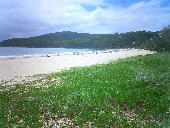 Beaches in Australia-Noosa beach raffi kojian CIMG6544