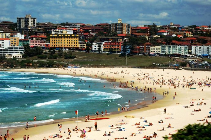 Beaches in Australia-bondi beach 587813 1280